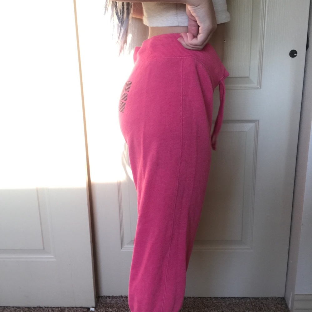 Capris - Picture 2 of 3